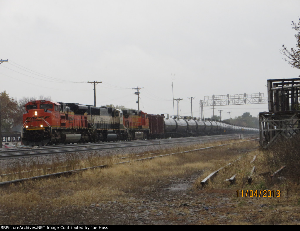 BNSF 9313 West